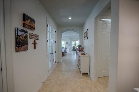 House in Ocala, Florida 2 bedrooms, 178 sq.m. № 2197742 - photo 3