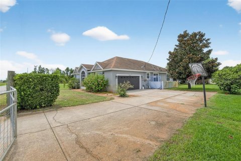 Casa en venta en Lake Wales, Florida, 7 dormitorios, 201.6 m2 № 1904894 - foto 8