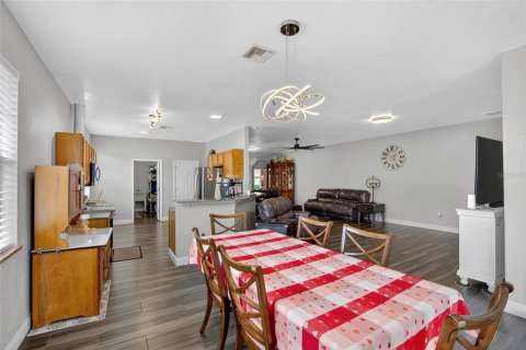 House in Lake Wales, Florida 7 bedrooms, 201.6 sq.m. № 1904894 - photo 22