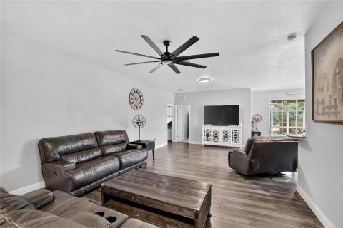 Casa en venta en Lake Wales, Florida, 7 dormitorios, 201.6 m2 № 1904894 - foto 16
