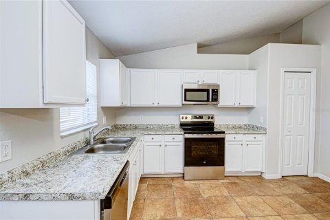 Villa ou maison à vendre à Kissimmee, Floride: 3 chambres, 115.57 m2 № 1544286 - photo 8