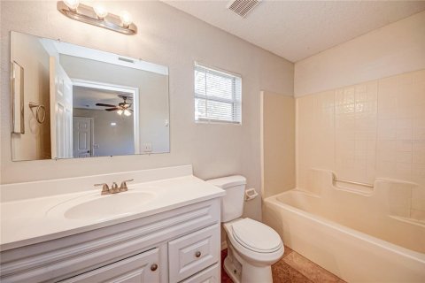 Villa ou maison à vendre à Kissimmee, Floride: 3 chambres, 115.57 m2 № 1544286 - photo 16