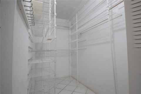 Copropriété à louer à Saint Petersburg, Floride: 2 chambres, 102.19 m2 № 1869719 - photo 15