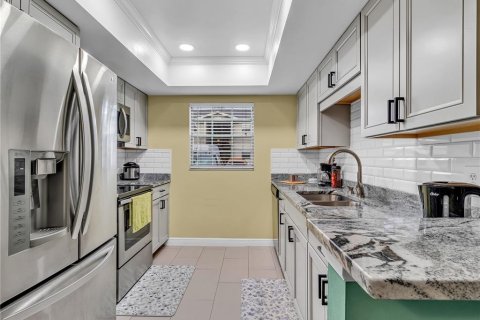 Copropriété à louer à Tampa, Floride: 2 chambres, 91.42 m2 № 2196215 - photo 8