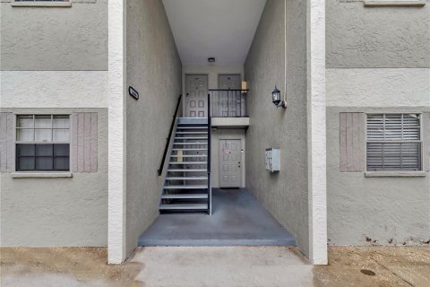 Copropriété à louer à Tampa, Floride: 2 chambres, 91.42 m2 № 2196215 - photo 3