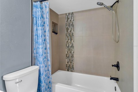 Copropriété à louer à Tampa, Floride: 2 chambres, 91.42 m2 № 2196215 - photo 14