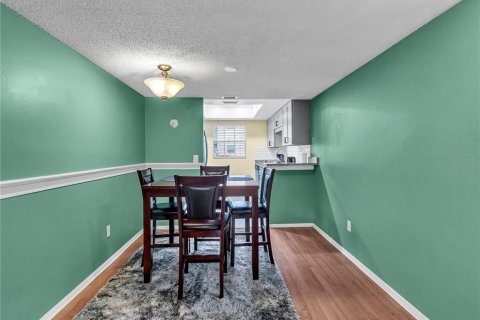 Copropriété à louer à Tampa, Floride: 2 chambres, 91.42 m2 № 2196215 - photo 6