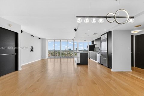 Купить кондоминиум в Авентура, Флорида 2 спальни, 147.71м2, № 2244357 - фото 13
