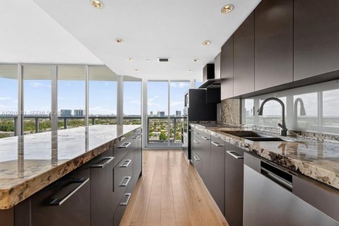 Купить кондоминиум в Авентура, Флорида 2 спальни, 147.71м2, № 2244357 - фото 10