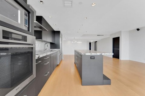 Купить кондоминиум в Авентура, Флорида 2 спальни, 147.71м2, № 2244357 - фото 14