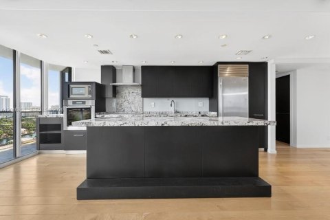 Купить кондоминиум в Авентура, Флорида 2 спальни, 147.71м2, № 2244357 - фото 9
