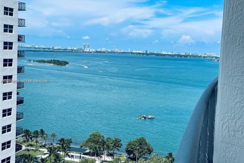 Copropriété à vendre à Miami, Floride: 1 chambre, 76.64 m2 № 2066343 - photo 1