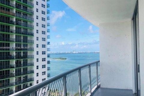 Copropriété à vendre à Miami, Floride: 1 chambre, 76.64 m2 № 2066343 - photo 3