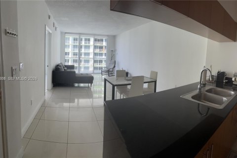 Copropriété à vendre à Miami, Floride: 1 chambre, 76.64 m2 № 2066343 - photo 8