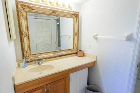 Copropriété à louer à Punta Gorda, Floride: 2 chambres, 107.12 m2 № 2166760 - photo 11
