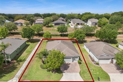 House in Clermont, Florida 3 bedrooms, 237.27 sq.m. № 2209395 - photo 24