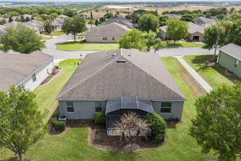 House in Clermont, Florida 3 bedrooms, 237.27 sq.m. № 2209395 - photo 3