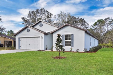 House in Palm Coast, Florida 5 bedrooms, 184.32 sq.m. № 1527888 - photo 2