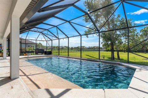 Casa en venta en Melbourne, Florida, 6 dormitorios, 368.82 m2 № 2138213 - foto 3