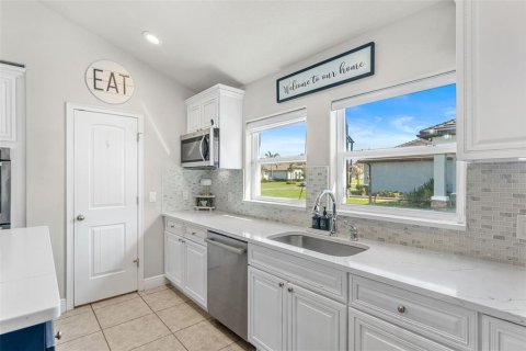 Casa en venta en Melbourne, Florida, 6 dormitorios, 368.82 m2 № 2138213 - foto 18