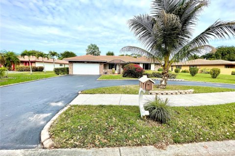 Villa ou maison à louer à Coral Springs, Floride: 3 chambres, 189.71 m2 № 2001251 - photo 3