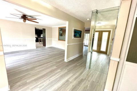 Villa ou maison à louer à Coral Springs, Floride: 3 chambres, 189.71 m2 № 2001251 - photo 14