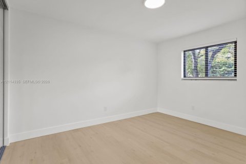 Copropriété à louer à Miami, Floride: 2 chambres, 81.66 m2 № 2435872 - photo 17