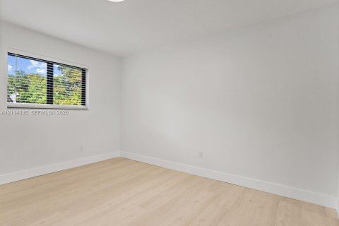 Copropriété à louer à Miami, Floride: 2 chambres, 81.66 m2 № 2435872 - photo 22