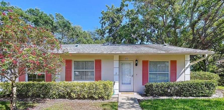 Condo in Clearwater, Florida, 2 bedrooms  № 1630319