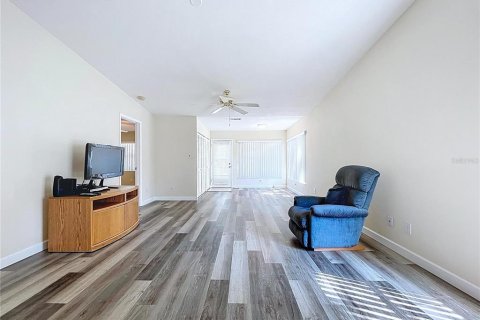 Condo in Clearwater, Florida, 2 bedrooms  № 1630319 - photo 14