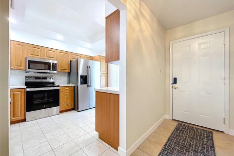 Condo in Clearwater, Florida, 2 bedrooms  № 1630319 - photo 5