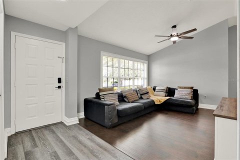 Villa ou maison à vendre à Deltona, Floride: 4 chambres, 145.21 m2 № 1795152 - photo 14