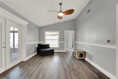 Villa ou maison à vendre à Deltona, Floride: 4 chambres, 145.21 m2 № 1795152 - photo 28