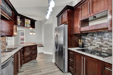 Villa ou maison à vendre à Deltona, Floride: 4 chambres, 145.21 m2 № 1795152 - photo 25