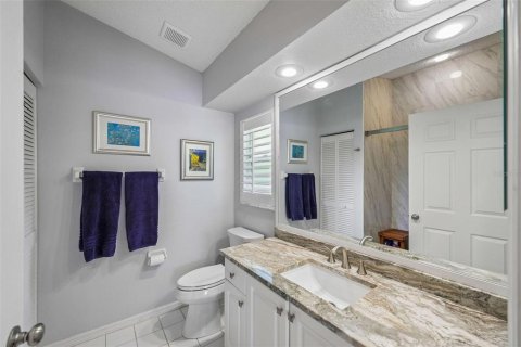 Copropriété à vendre à Sarasota, Floride: 2 chambres, 99.13 m2 № 2373341 - photo 26
