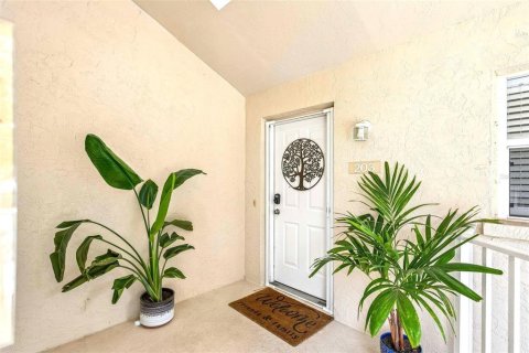 Copropriété à vendre à Sarasota, Floride: 2 chambres, 99.13 m2 № 2373341 - photo 2