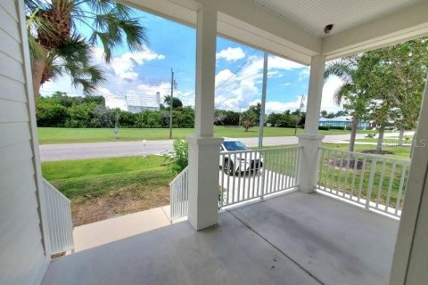 Villa ou maison à louer à Punta Gorda, Floride: 3 chambres, 128.48 m2 № 2149858 - photo 3