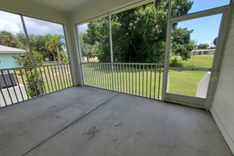 Villa ou maison à louer à Punta Gorda, Floride: 3 chambres, 128.48 m2 № 2149858 - photo 11