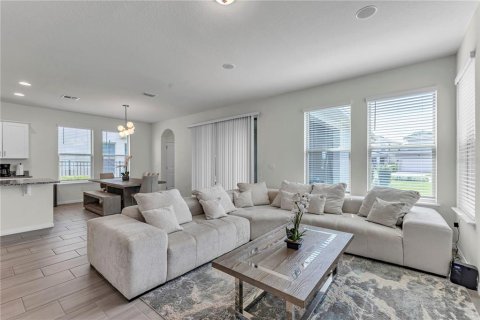 Casa en venta en Winter Garden, Florida, 4 dormitorios, 205.87 m2 № 2290991 - foto 12