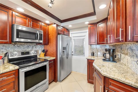 Condominio en venta en Pompano Beach, Florida, 3 dormitorios, 129.13 m2 № 1864077 - foto 13