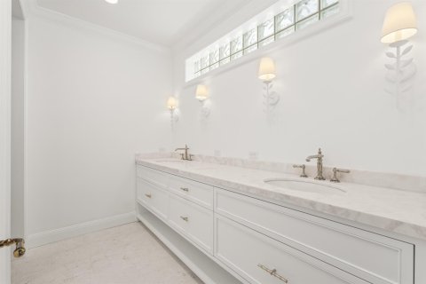 Villa ou maison à vendre à Palm Beach, Floride: 5 chambres, 382.11 m2 № 2418276 - photo 15