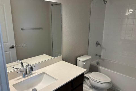 Adosado en alquiler en Florida City, Florida, 3 dormitorios, 117.06 m2 № 1984690 - foto 9