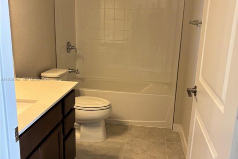 Adosado en alquiler en Florida City, Florida, 3 dormitorios, 117.06 m2 № 1984690 - foto 8