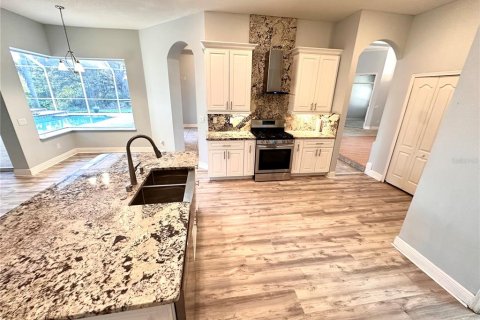 Casa en venta en Tampa, Florida, 5 dormitorios, 322.37 m2 № 1407605 - foto 15