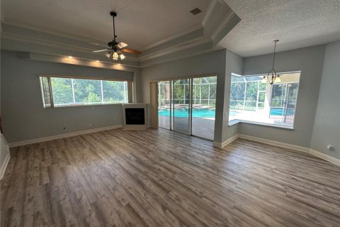 Casa en venta en Tampa, Florida, 5 dormitorios, 322.37 m2 № 1407605 - foto 18