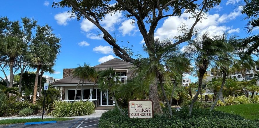 Квартира в Майами, Флорида 2 спальни, 74.69м2 № 1942378