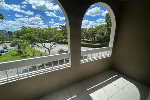 Снять в аренду квартиру в Майами, Флорида 2 спальни, 74.69м2, № 1942378 - фото 18