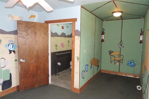 House in Morriston, Florida 5 bedrooms, 571.35 sq.m. № 1553443 - photo 29