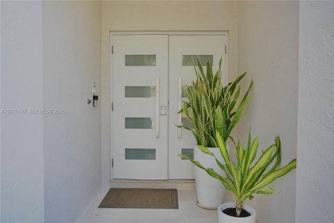 Touwnhouse à vendre à Doral, Floride: 4 chambres, 203.08 m2 № 2153986 - photo 8