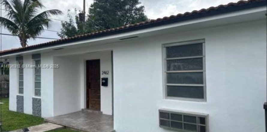 Дом в Майами, Флорида 2 спальни, 177.91м2 № 1924543